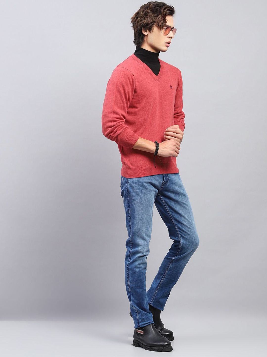 Monte Carlo Men Solid V Neck Full Sleeve Pullover