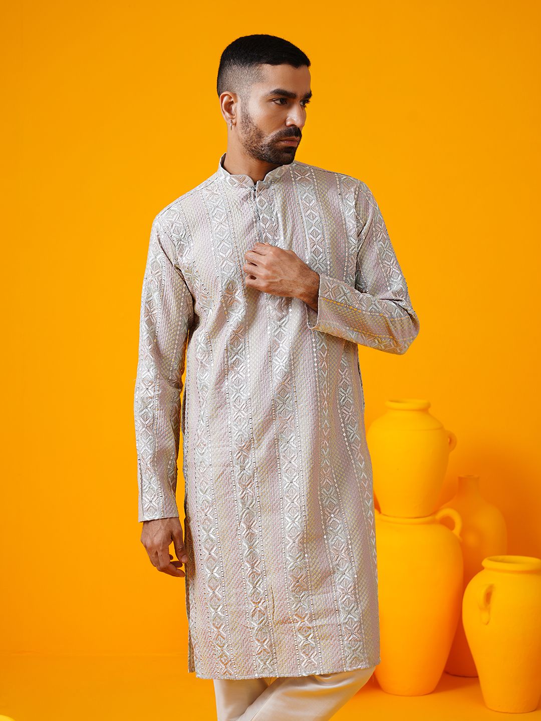 SOJANYA LUXE Ethnic Motifs Embroidered Mandarin Collar Straight Kurta With Trouser