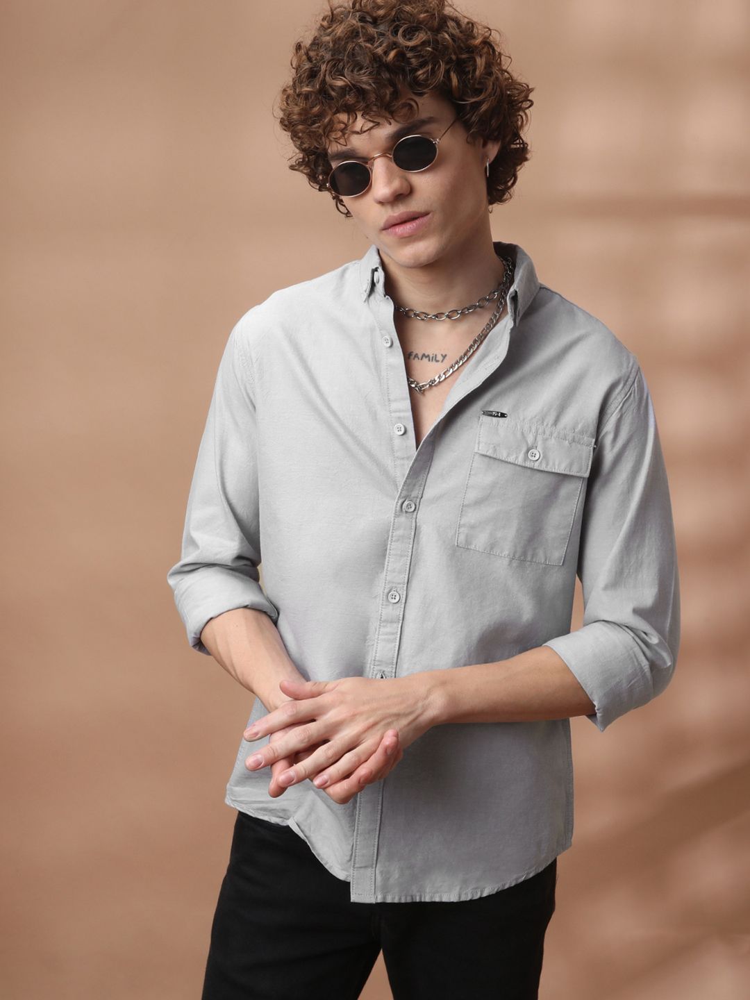 The Indian Garage Co Men Grey Slim Fit Solid Casual Shirt