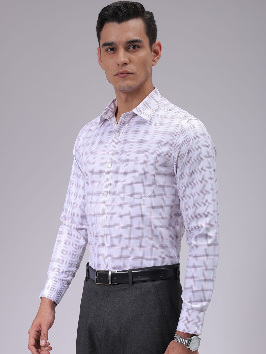 The Indian Garage Co. X Luxe Men Cutaway Collar Checked Slim Fit Formal Shirt