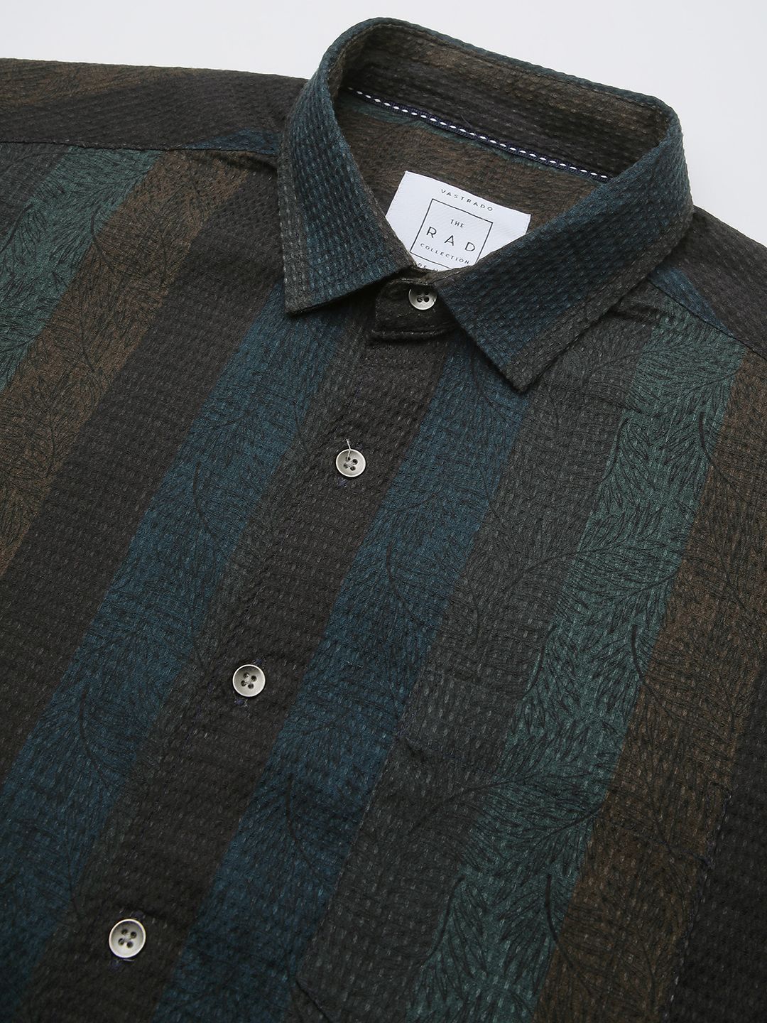 VASTRADO Men Classic Vertical Striped Slim Fit Casual Shirt