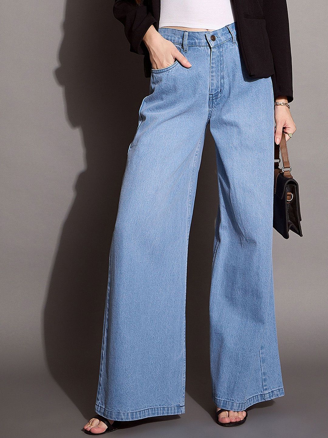 SASSAFRAS BASICS Women Comfort Straight Fit Cotton High-Rise  Jeans