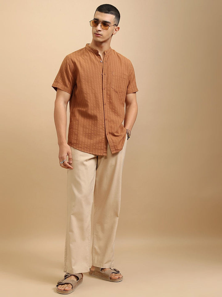 Highlander Men Dobby Textured Solid Casual Regular Fit Shirt