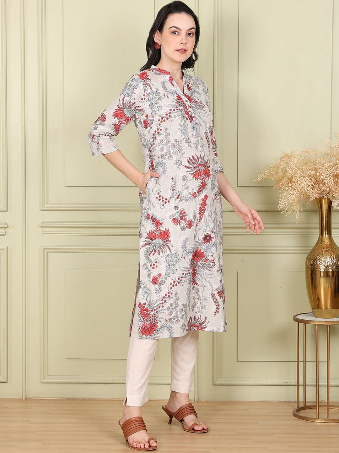 W Women Floral Printed Thread Work Kurta