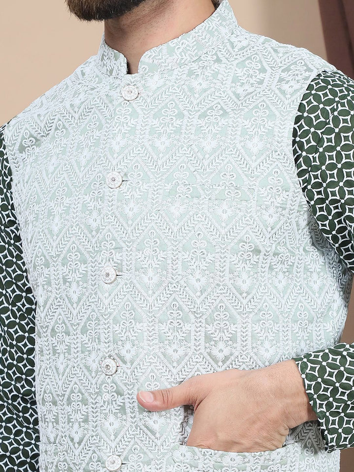 Kurta Lurus Kapas Tulen Sulam Bunga Anouk Dengan Jaket Churidar & Nehru