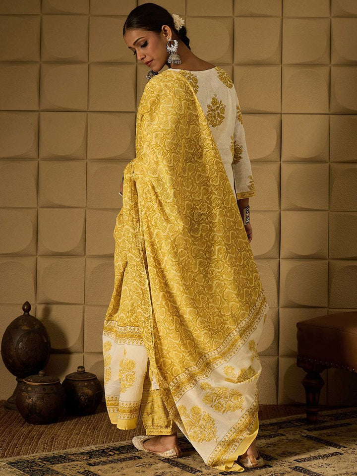 Indo Era Floral Printed V-Neck Pure Cotton Straight Kurta With Salwar & Dupatta
