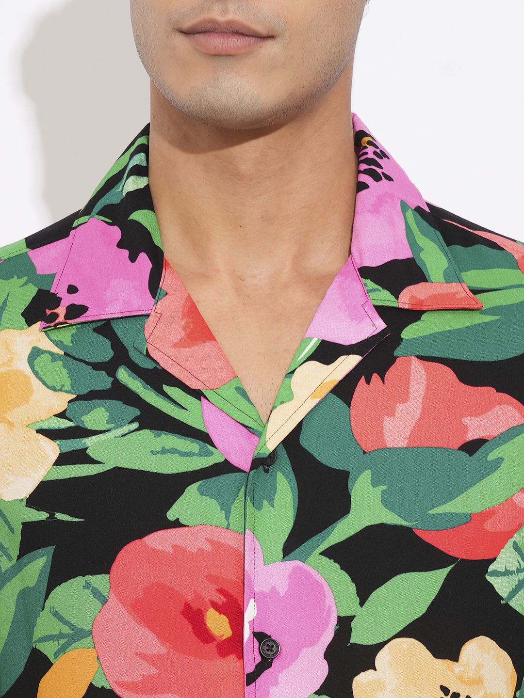 Being Human Men Spread Collar Floral Printed Cotton Slim Fit Casual Shirt