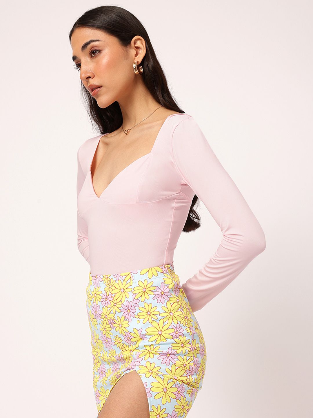 DressBerry Pastel Pink Paradise Sweetheart Neck Fitted Top