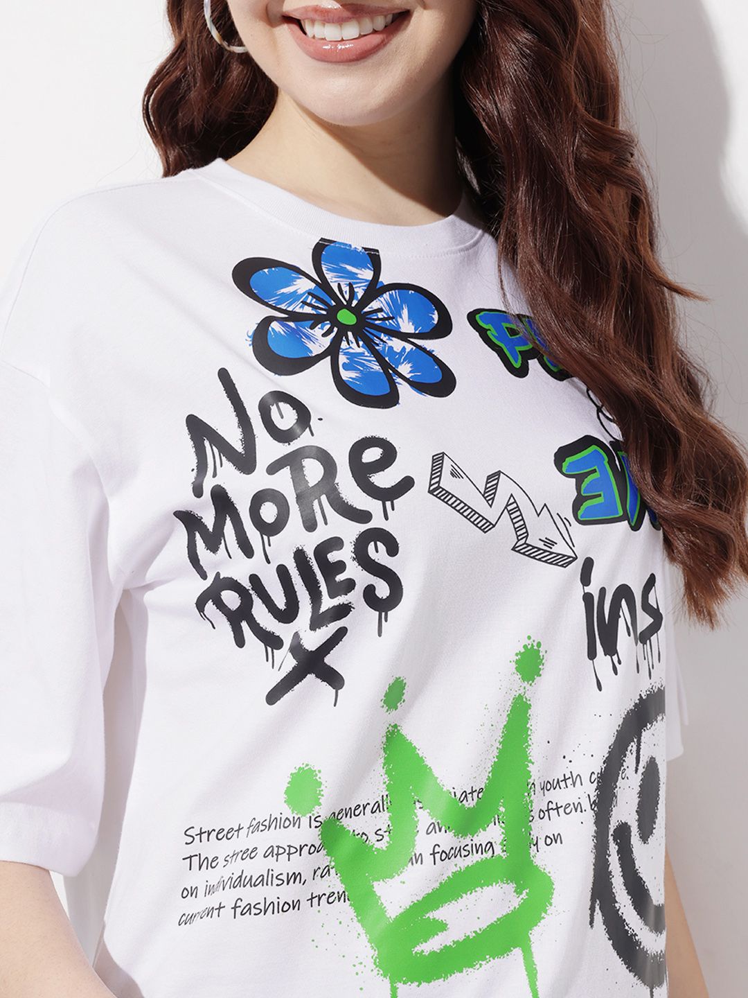 DressBerry Expression Queen Conversational Printed T-shirt