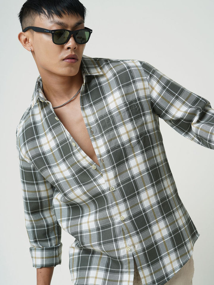 VASTRADO Men Classic Spread Collar Checked Cotton Slim Fit Casual Shirt