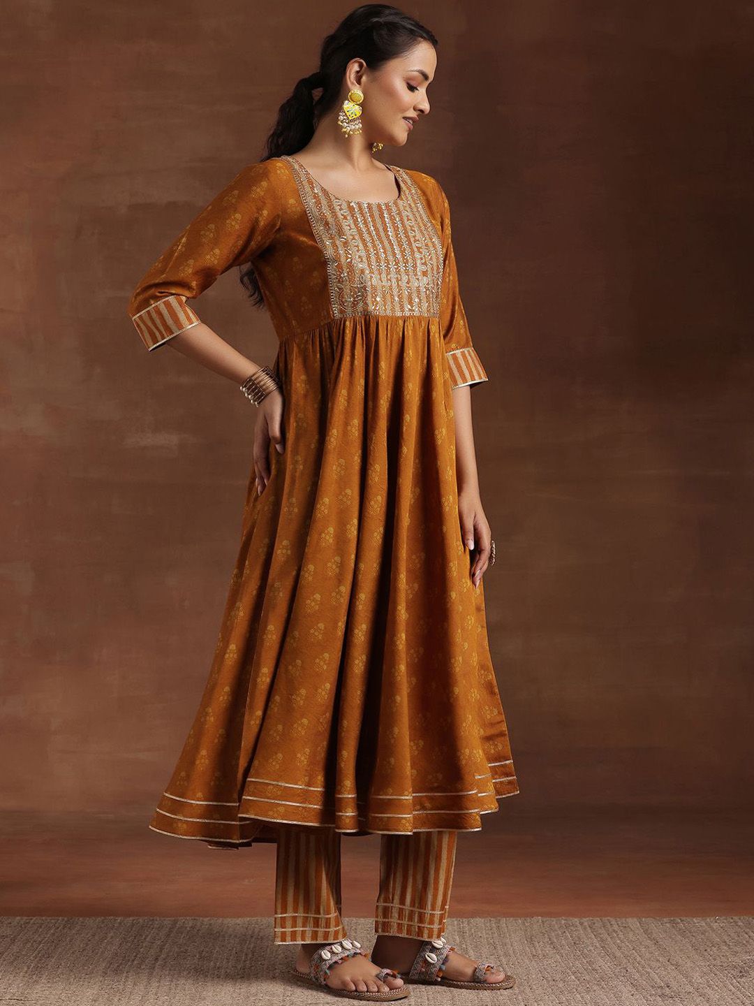 Libas Floral Printed Thread Work Pleated Anarkali Kurta with Trousers & Dupatta
