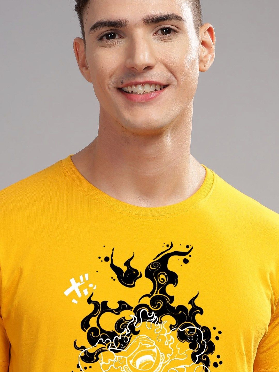 ADRO Men Printed Applique T-shirt