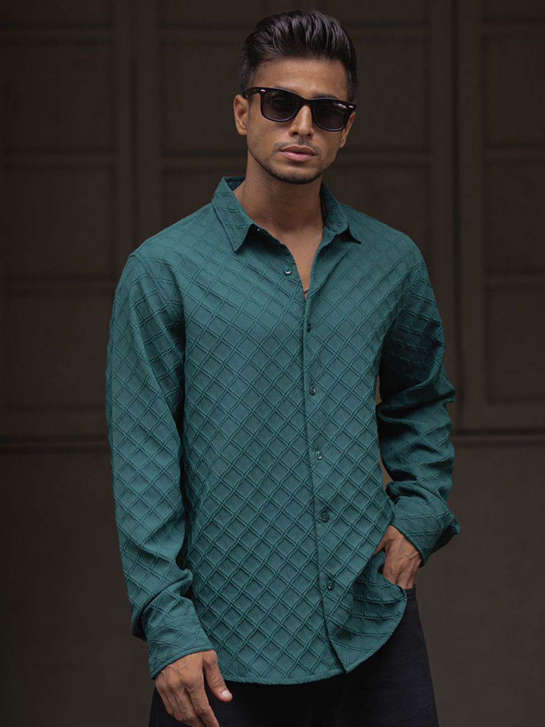 Powerlook Men Spread Collar Textured Casual Shirt