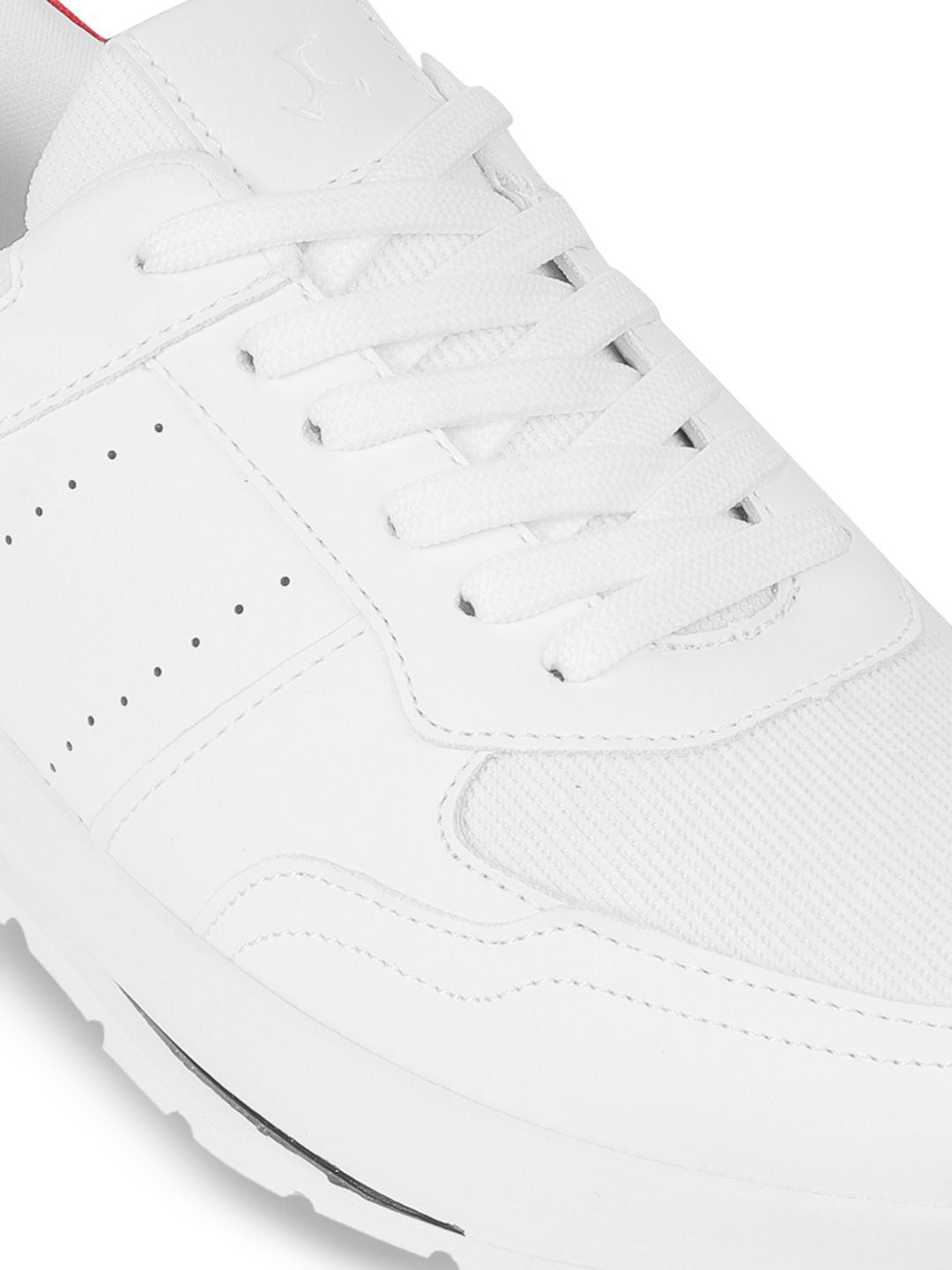 Mochi Men Colorblocked Round Toe Sneakers