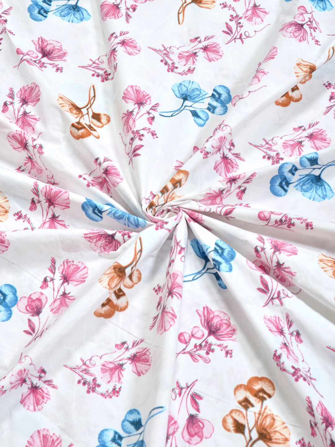 KLOTTHE White Floral Cotton 300 TC Fitted King Fine Bedsheet with 2 Pillow Covers-98 x 89 inches