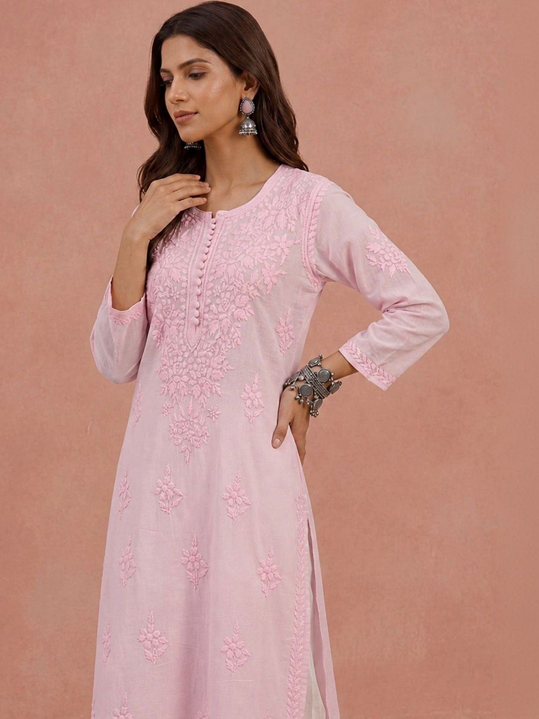 House of Chikankari Women Embroidered Chikankari Kurta