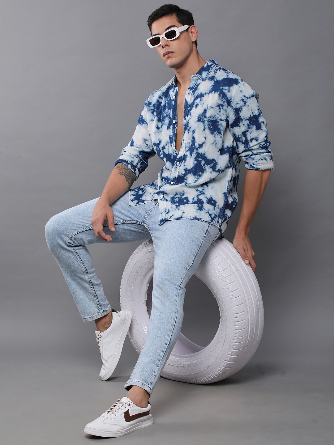 Difference of Opinion Men Standard Opaque Printed Casual Shirt