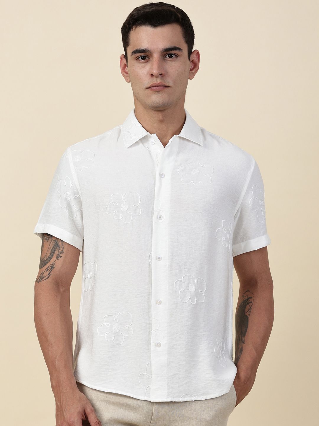 Thomas Scott Men Embroidered Regular Fit Casual Shirt