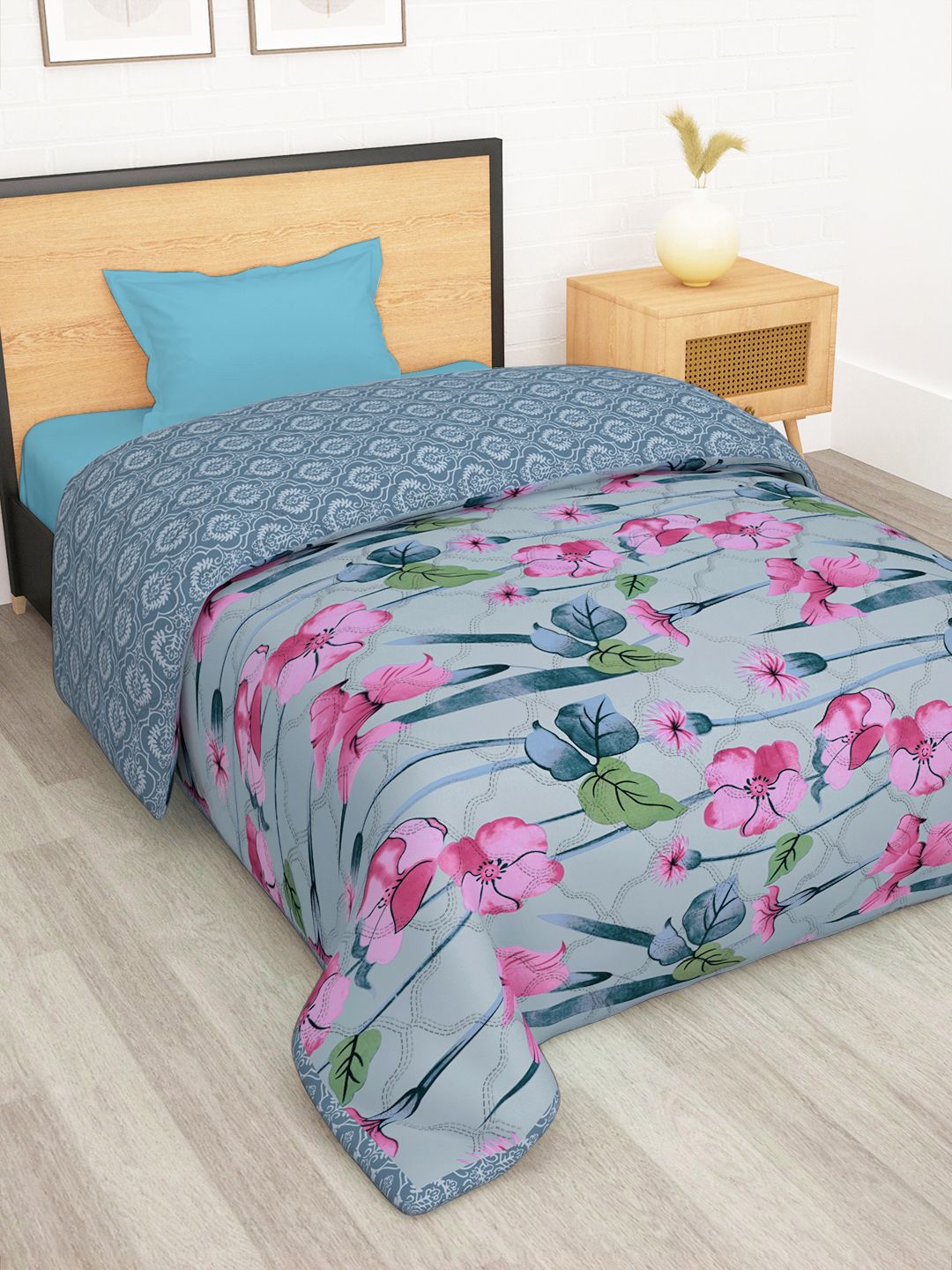Story@home Blue & Pink Printed Reversible 120GSM AC Room Single Bed Comforter