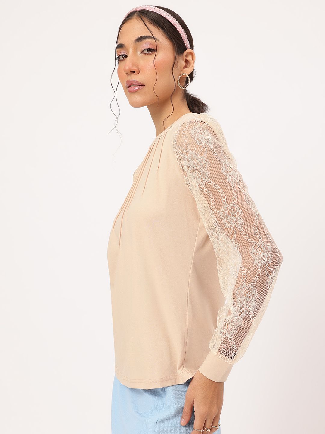 DressBerry Sleek Ascent Lace-Detail Top