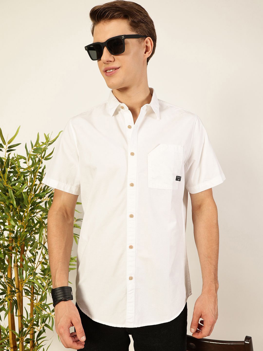 Thomas Scott Men Pure Cotton Premium Cutaway Collar Solid Cotton Slim Fit Casual Shirt