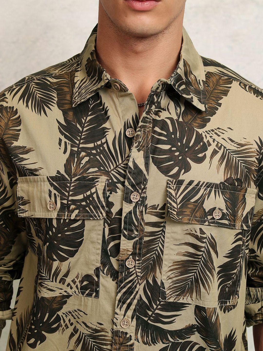 HIGHLANDER Men Tropical Printed Oversized Shirt With Flap Pockets