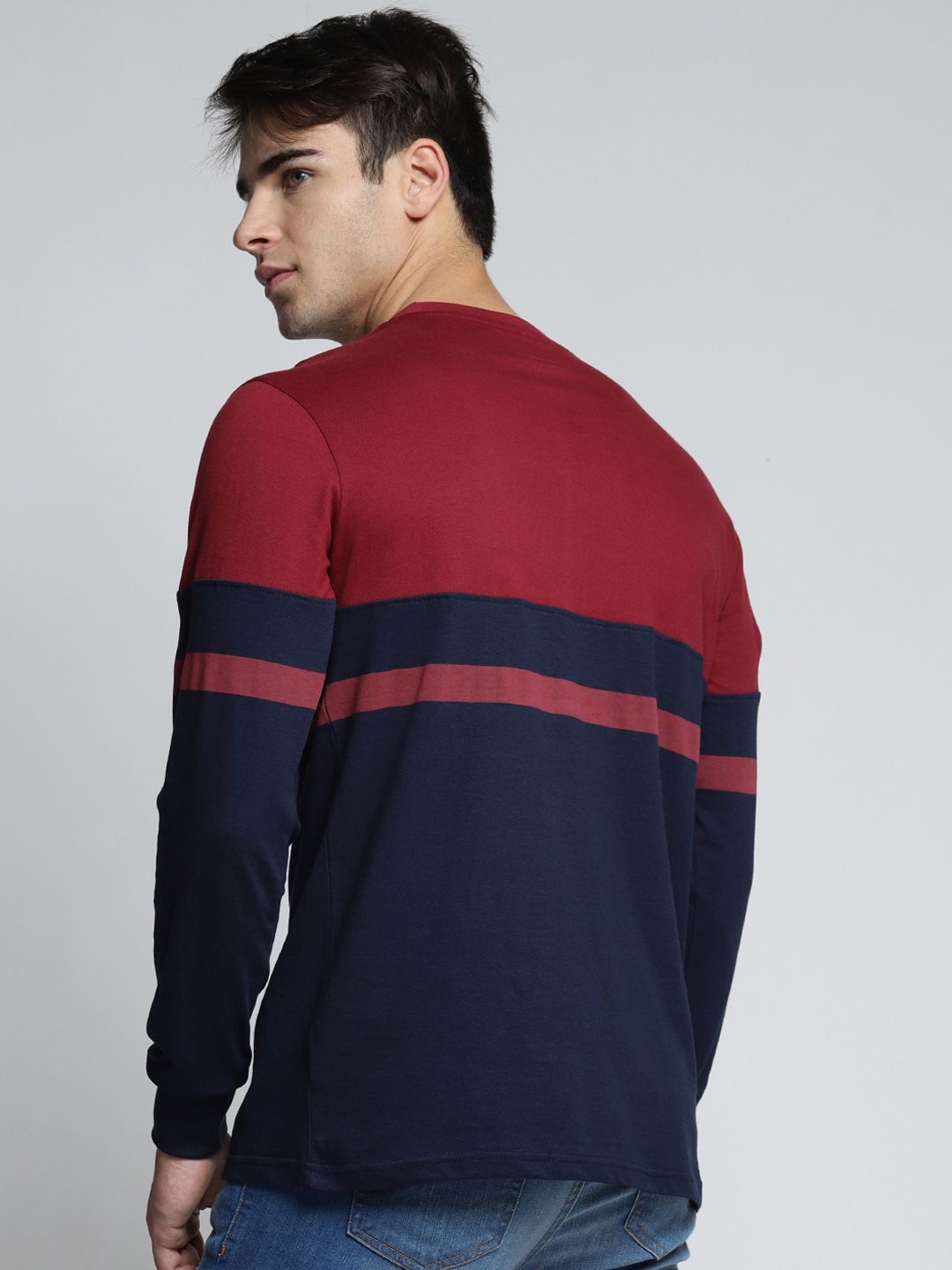 Difference of Opinion Men Maroon  Navy Blue Colourblocked Round Neck Pure Cotton T-shirt