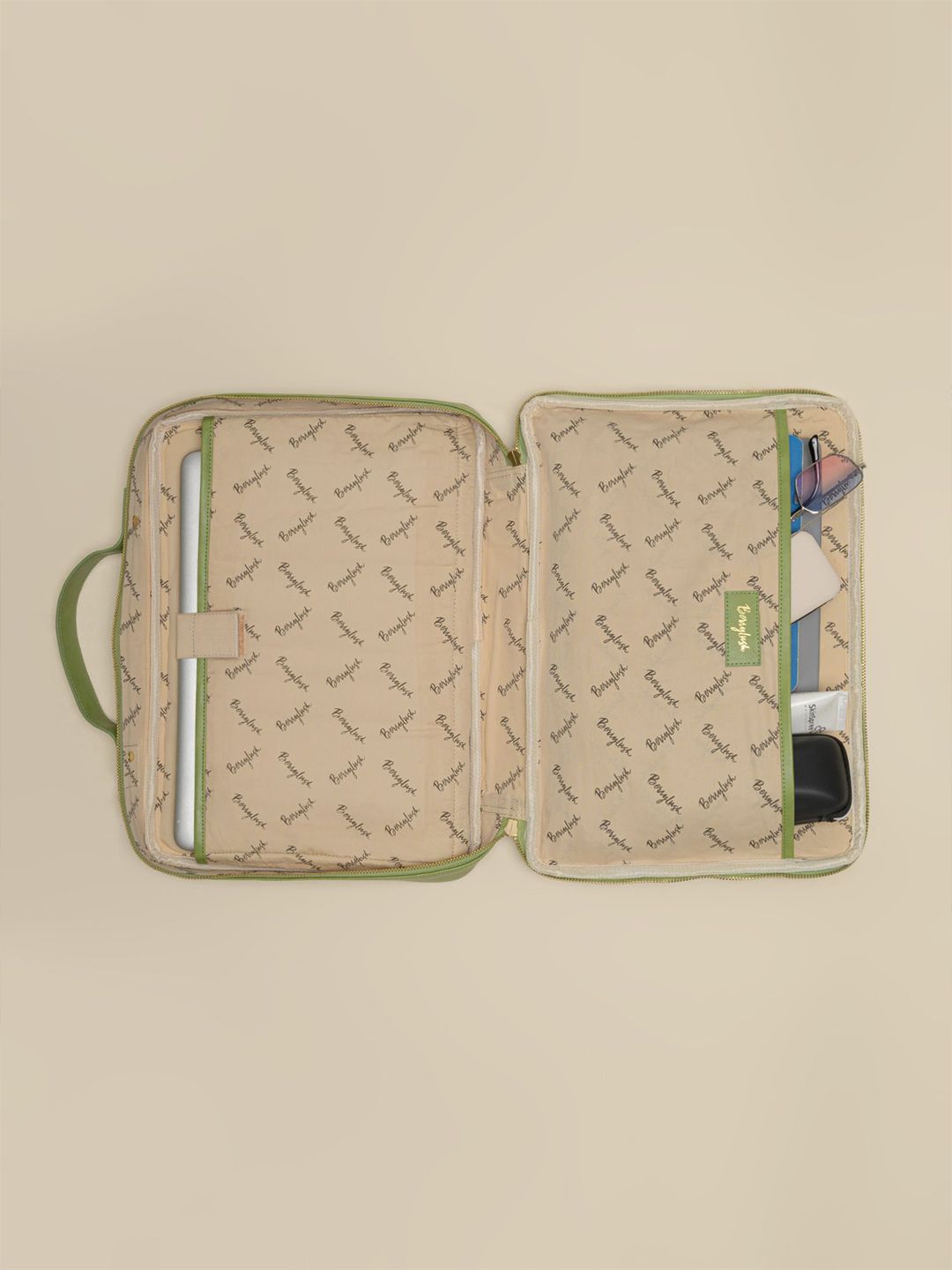 Berrylush Women Laptop Bag