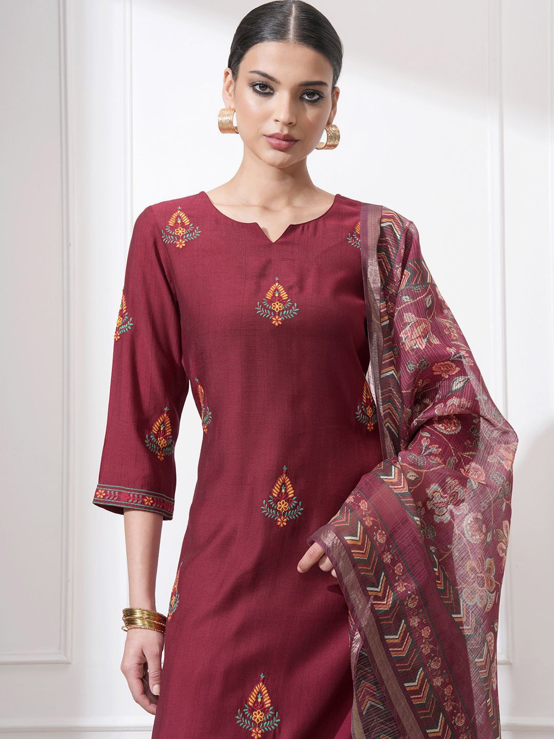 Vishudh Women Ethnic Motifs Embroidered Regular Thread Work Kurta with Trousers & With Dupatta