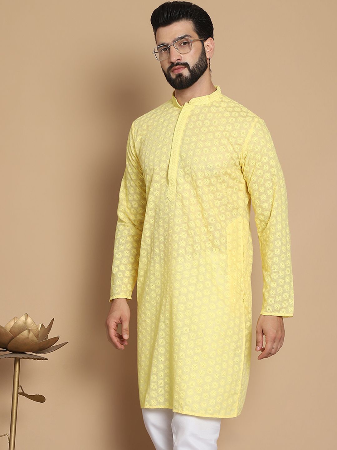 Anouk Yellow Geometric Embroidered Mandarin Collar Pure Cotton Straight Kurta
