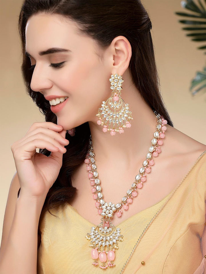 KARATCART Gold-Plated Pink & White Kundan Studded & Beaded Handcrafted Jewellery Set