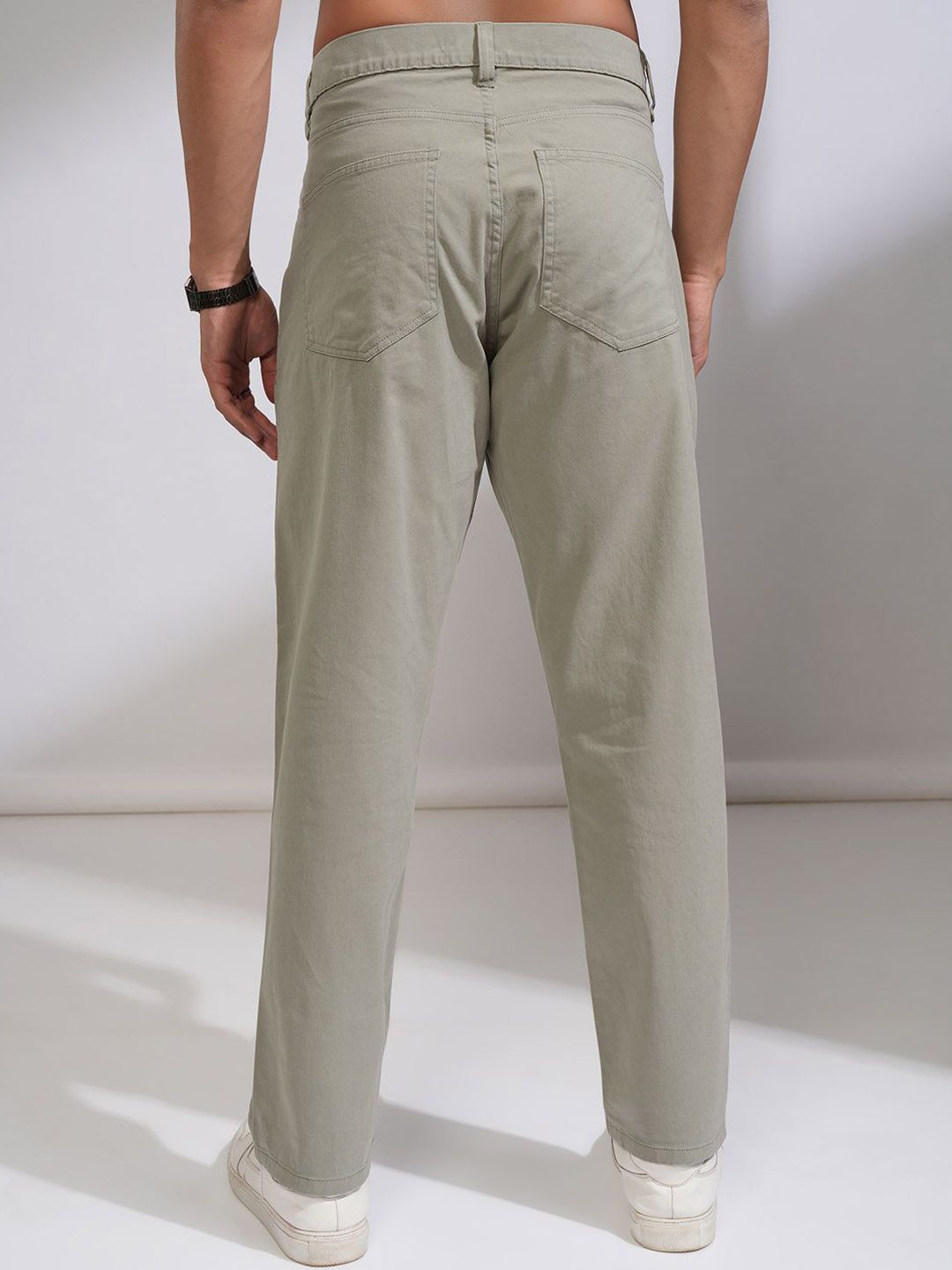 HIGHLANDER Men Cotton Relaxed Fit Regular Trousers