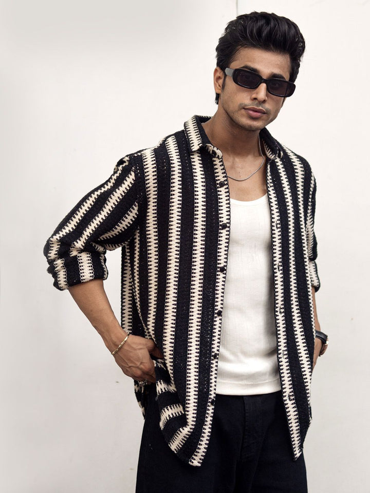 Powerlook Men Abstract Printed Spread India Slim Collar Casual Shirt
