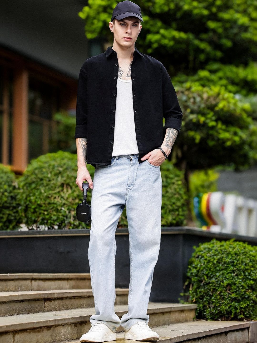 Eszett Men Animal Printed Casual Shirt