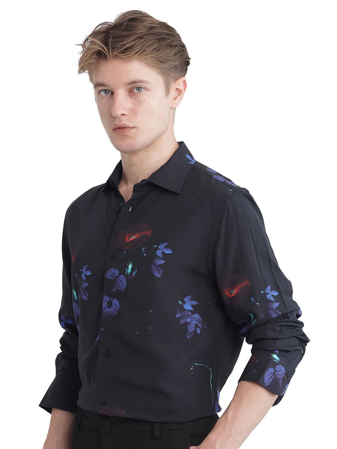 RARE RABBIT Men Comfort Fit  Spread Collar Abstract Printed Casual Shirt