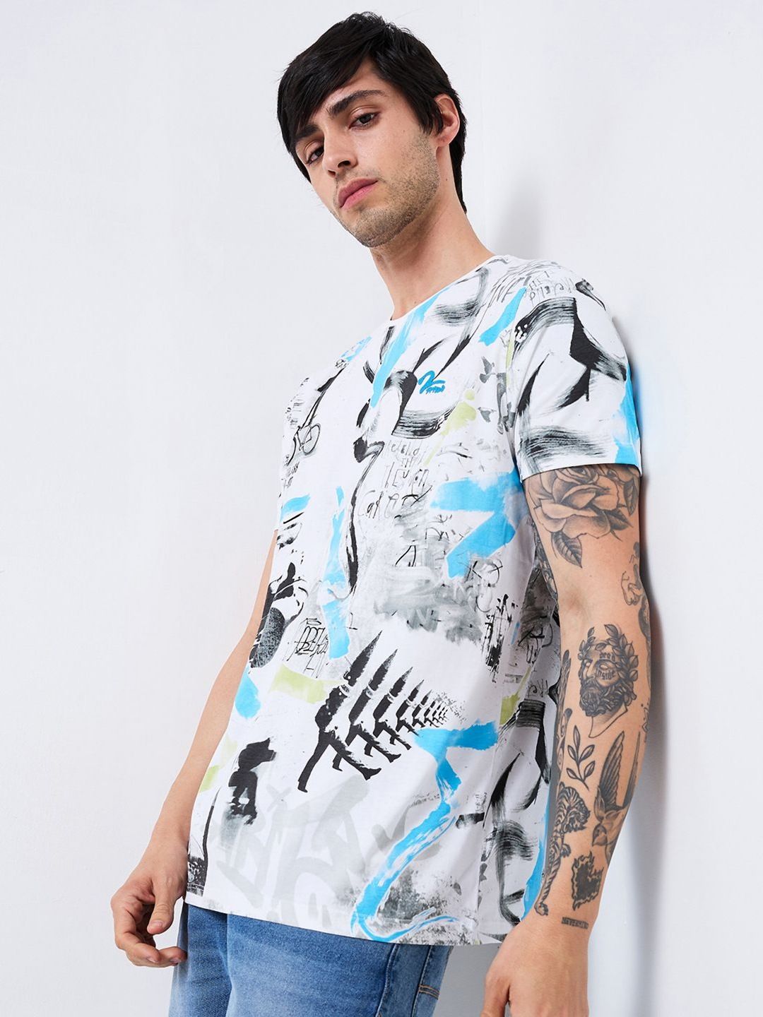 SPYKAR Men Printed Pockets Slim Fit T-shirt