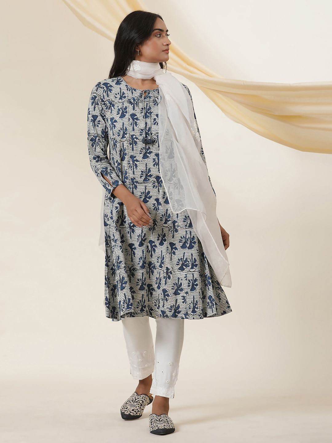 W Women Floral Printed Anarkali Kurta