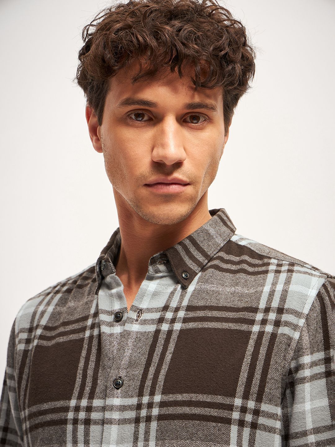 THE BEAR HOUSE Men Slim Fit Tartan Checks Opaque Checked Casual Shirt