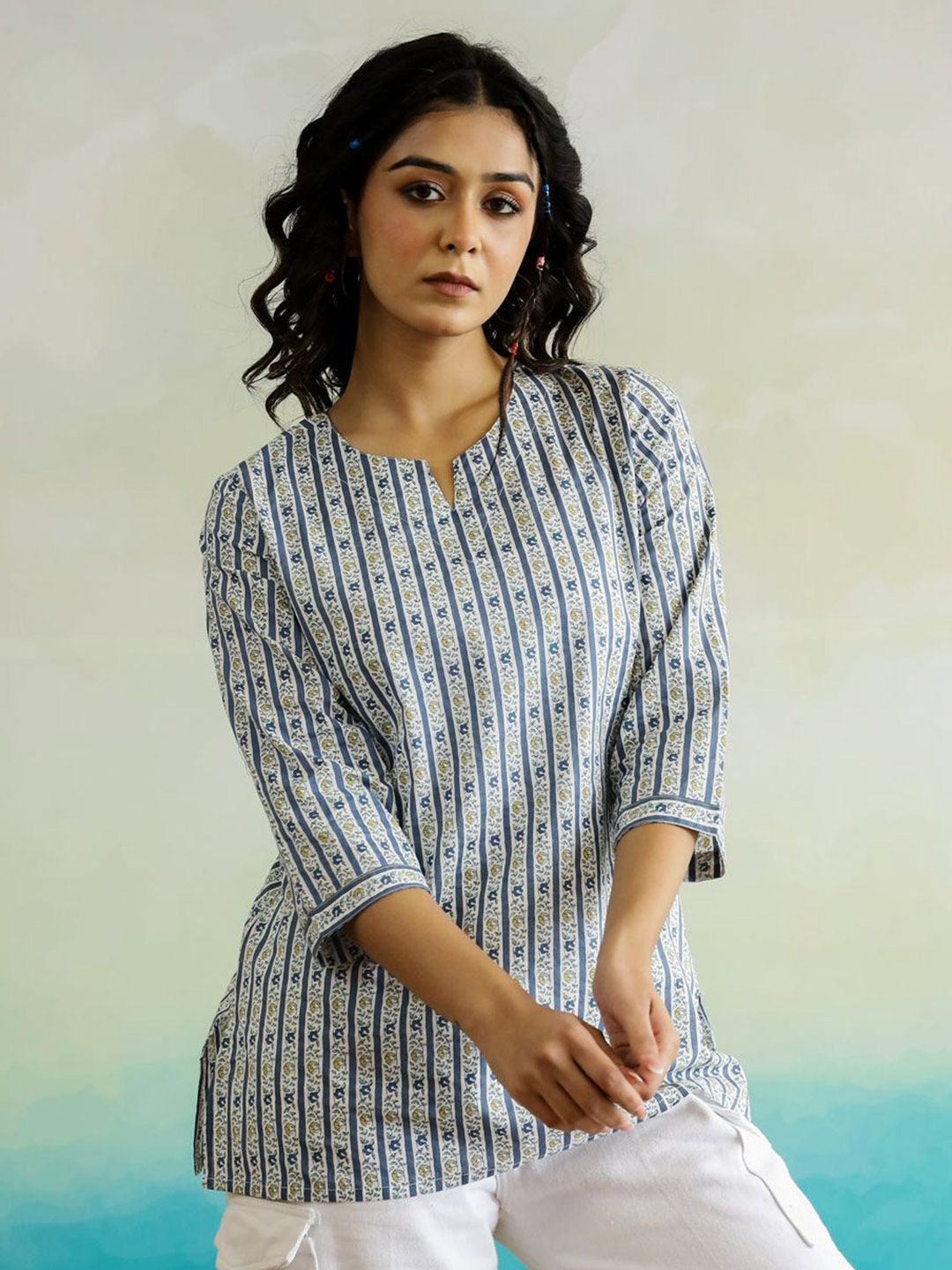 SANSKRUTIHOMES Women Floral Prined Pure Cotton Top