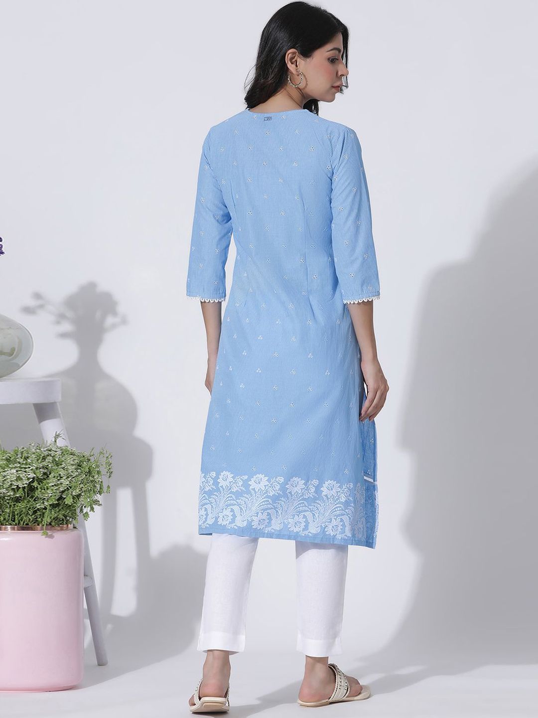 W Floral Embroidered V-Neck Cotton Straight Kurta