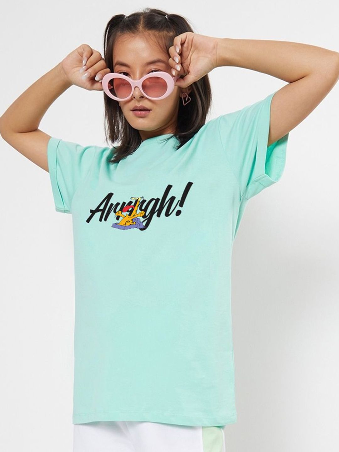 Bewakoof Women Graphic Printed Round Neck Pure Cotton Garfield T-shirt