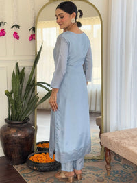 KALINI Women Ethnic Motifs Embroidered Regular Thread Work Kurta with Trousers & With Dupatta