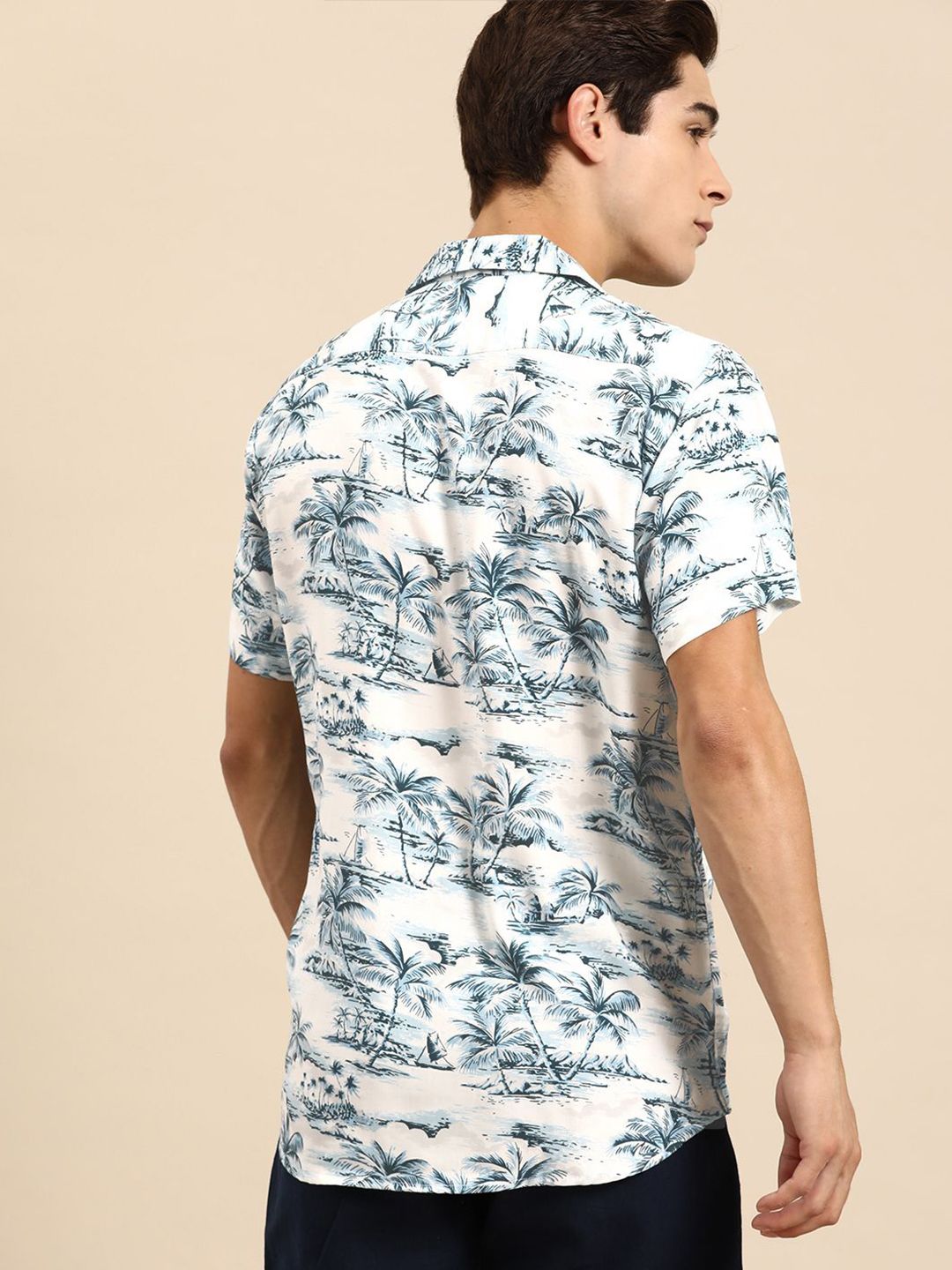 DENNISON Men Smart Fit Floral Printed Cuban Collar Casual Shirt