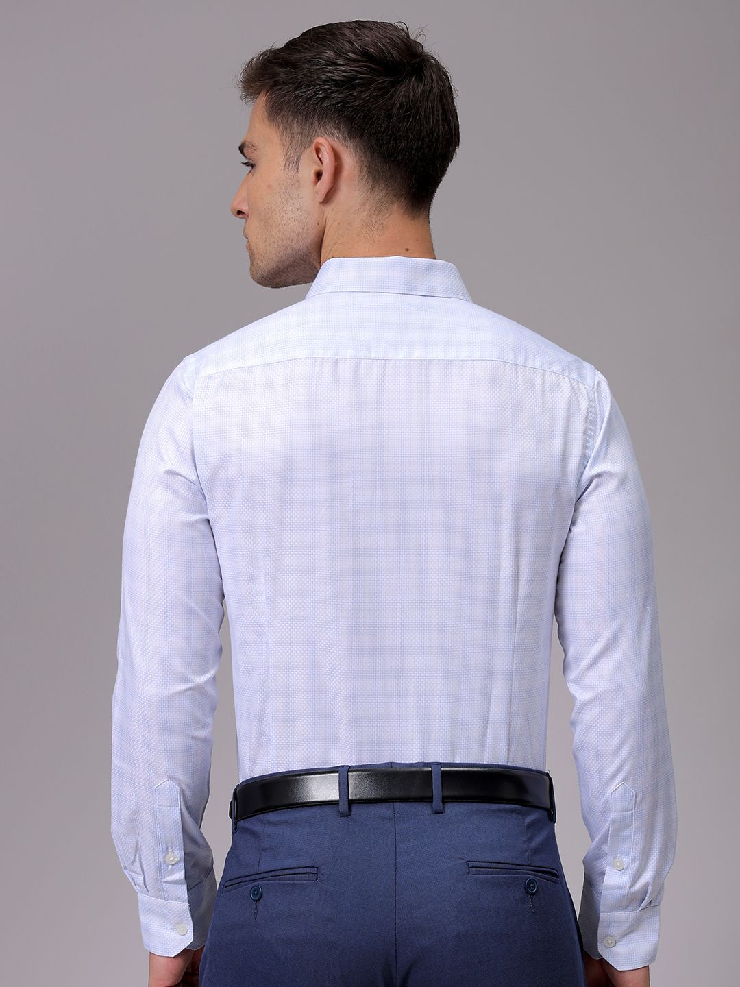 The Indian Garage Co. X Luxe Men Slim Fit Multi Stripes Opaque Striped Formal Shirt