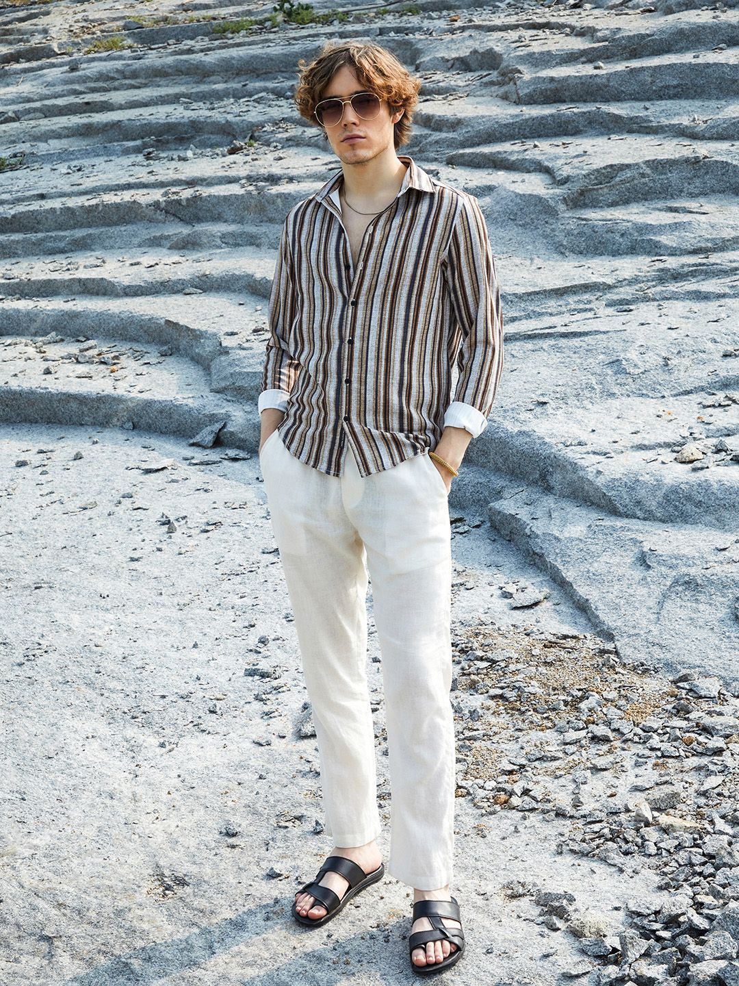 Campus Sutra Men Comfort Striped Casual Shirt