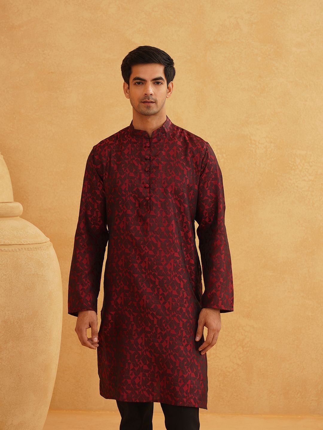 SOJANYA Geometric Woven Design Mandarin Collar Straight Kurta With Pyjama