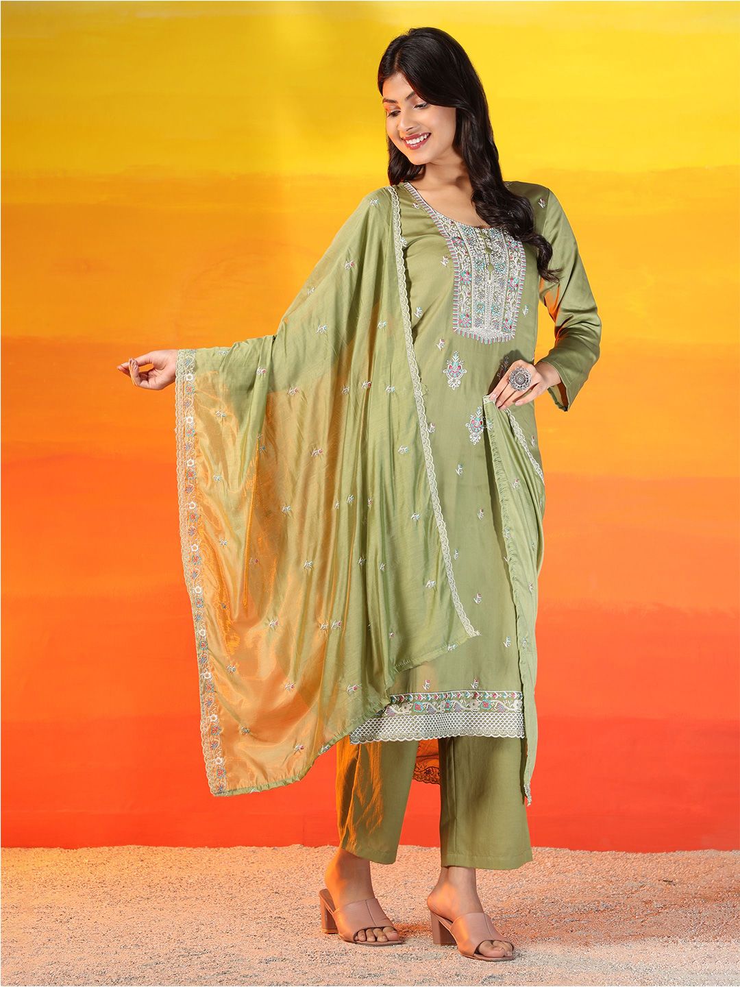 Mamicha Women Floral Embroidered Regular Pure Cotton Kurta with Palazzos & With Dupatta