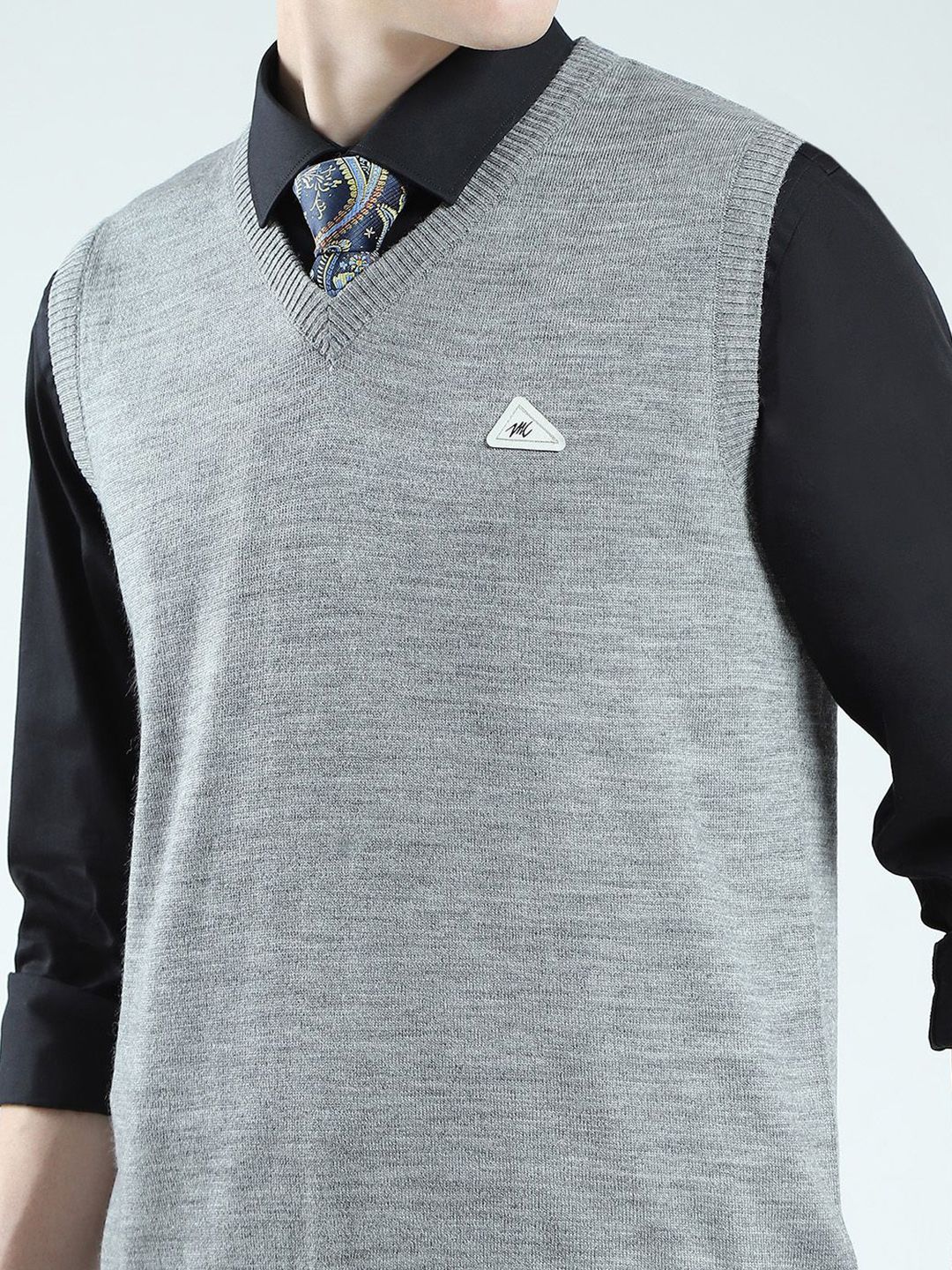 Monte Carlo Men V-Neck Woollen Sweater Vest
