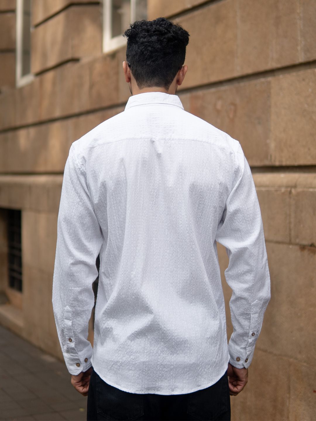 Powerlook Men Slim Fit Solid Button-Down Collar Cotton Casual Shirt