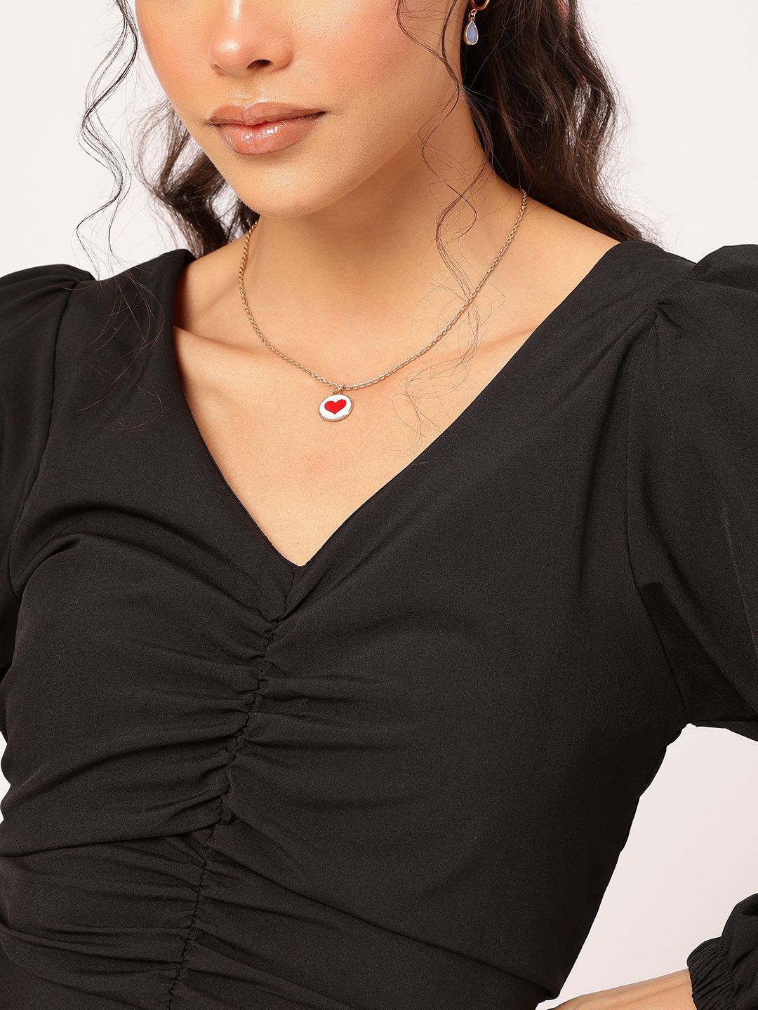 DressBerry Cinched Chic Ruched Crop Top